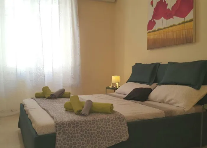 Apartamento Uso Turistico Vicino San Giovanni Roma